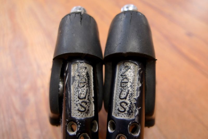 ZEUS 2001** brake set  black  w/ hooded levers and brakes   vintage 