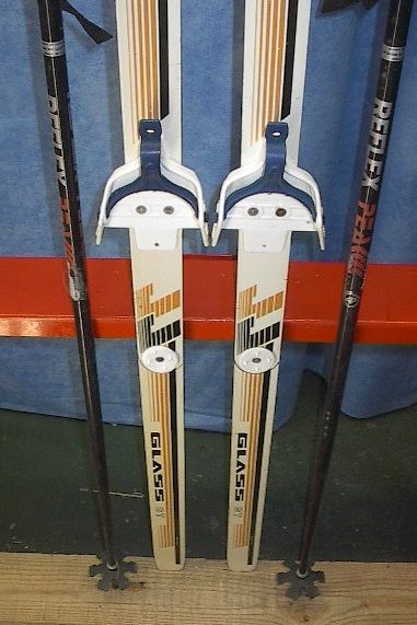 Cross Country 65 Skis 3 pin 170 cm +Poles JARVINEN  